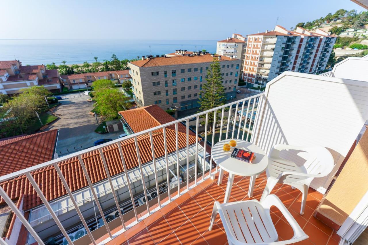 Hotel Checkin Catalonia Calella Exterior foto