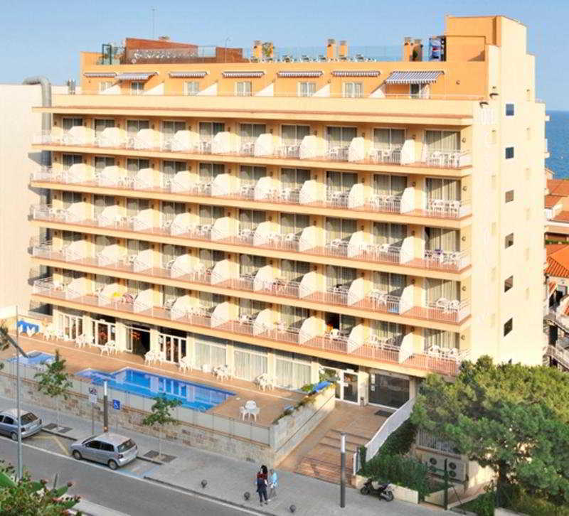 Hotel Checkin Catalonia Calella Exterior foto