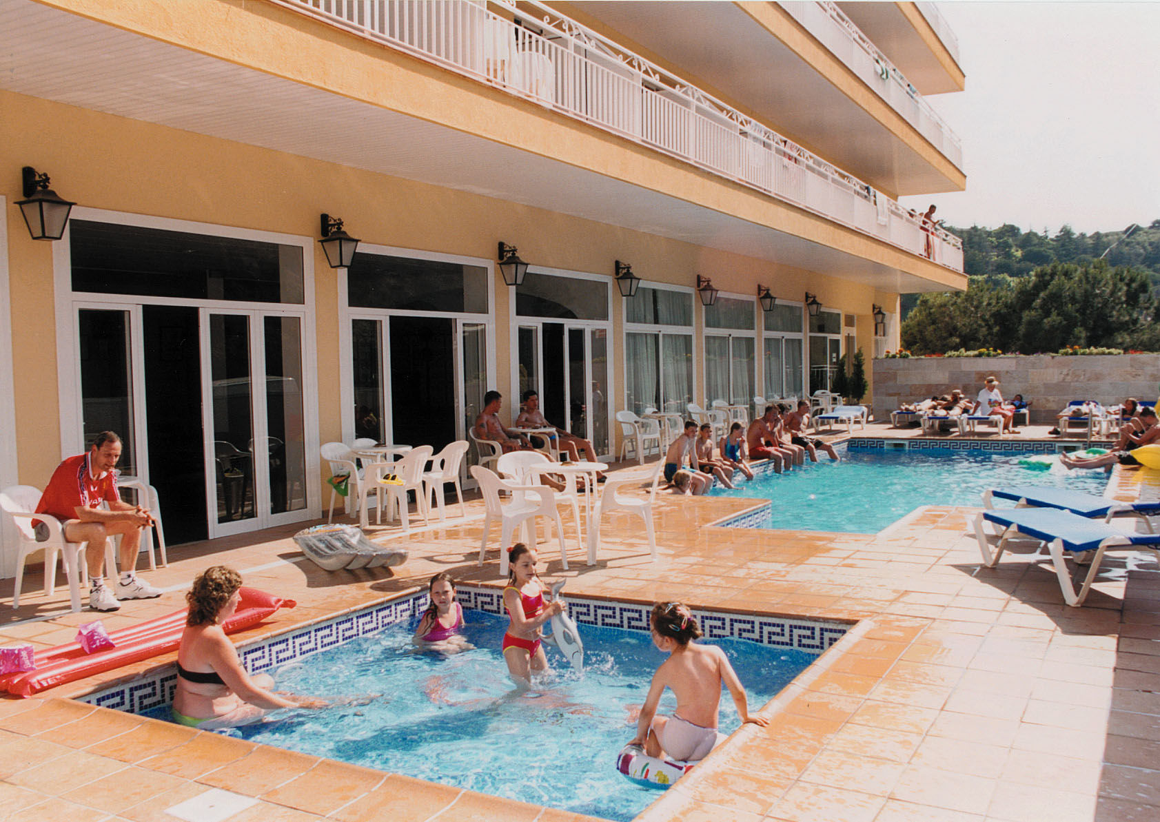 Hotel Checkin Catalonia Calella Exterior foto